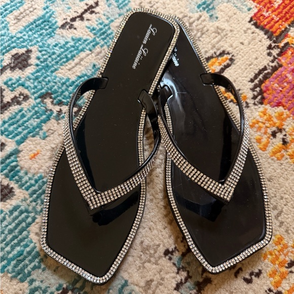 LAUREN LORRAINE "TAMPA" BLACK RHINESTONE SANDALS - Picture 1 of 3